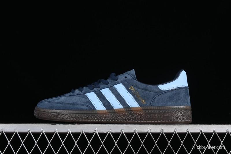 Adidas Handball Spezial Retro Casual Sneakers with Suede Upper and Classic Three Stripes - BD7633
