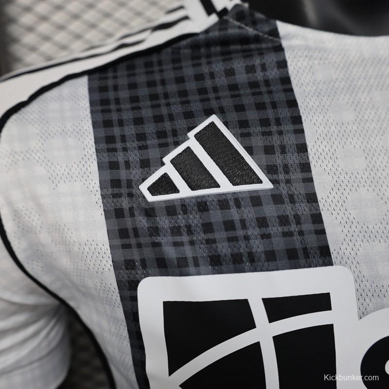 Player Version 25/26 Newcastle United Home Jersey
