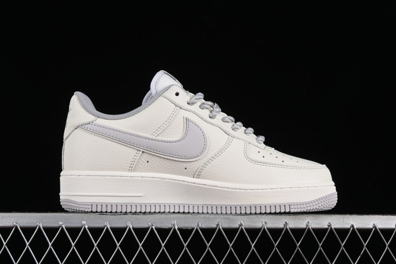 Nike Undefeated Air Force 1'07 Low Casual Sneakers in Beige Hemp with Reflective Details - UT2023-203