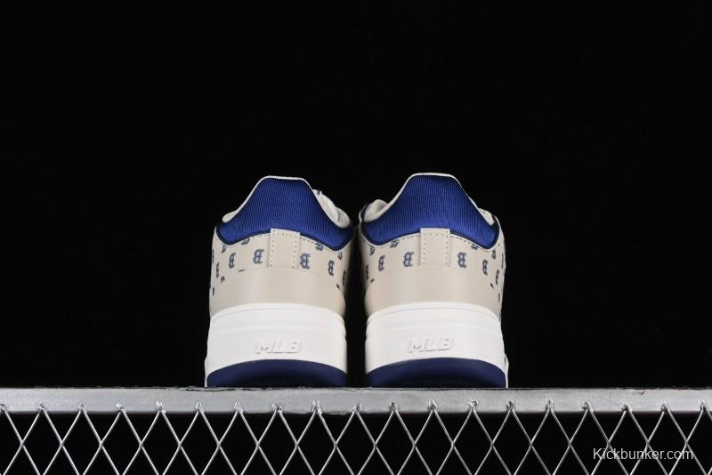 MLB Chunky Liner New York Yankees Lightweight Platform Sneakers with 6cm Height Increase - 3ASXLM13N43BGL