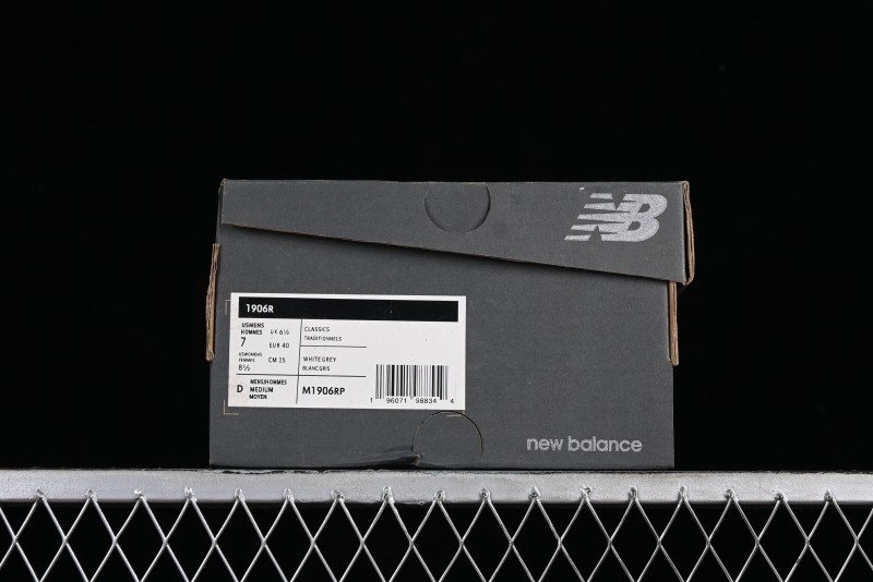 New Balance 1906 Series Retro Dad Style Casual Running Shoes - M1906RP