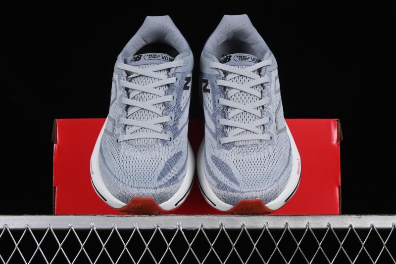 New Balance Fresh Foam x Vongo V6 Ultra-Lightweight Low-Top Casual Running Shoes - MVNGOLG6