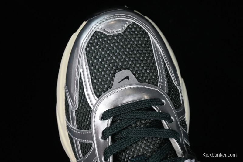 Nike V2K Runtekk 3XL Retro Low-Top Running Shoes with Shock Absorption and Anti-Slip Design - HJ4497-300