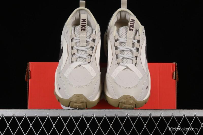 Nike TC 7900 Retro Dad Shoes with Reflective Swoosh and Cushioned Sole - DD9682-003