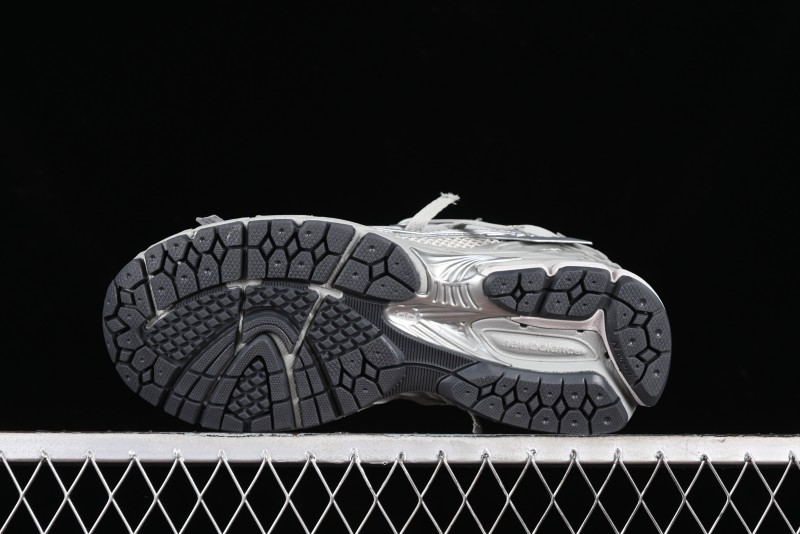 New Balance 1906 Series Retro Dad Style Casual Running Shoes with T-Beam Outsole and Exposed Cushioning - M1906AG