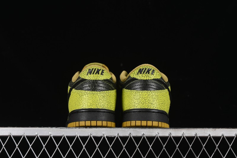Nike Dunk Low "Halloween" Themed Low-Top Casual Sneakers - HV6103-300