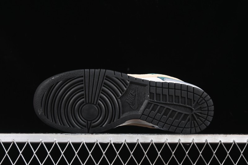 Nike SB Dunk Low Otomo Katsuhiro Collaboration Skate Shoes - DZ2794-566