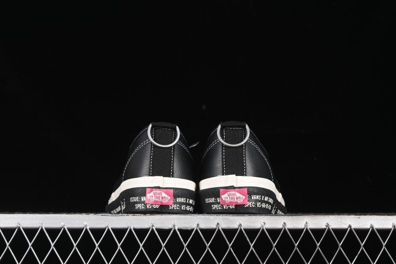 Vans Authentic Low-Top Canvas Sneakers with Vulcanized Sole - VN000BW5BPR