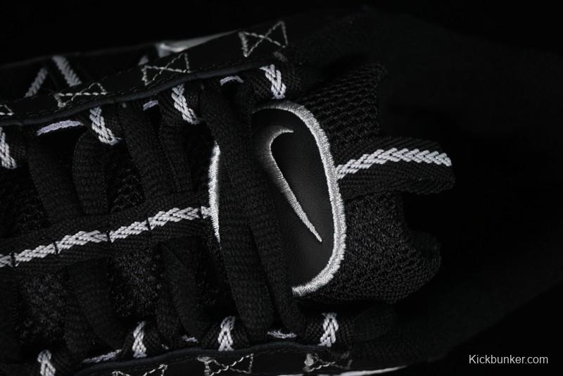 Nike Air Humara Retro Trail Running Shoes with 1990s Style - FJ7098-002