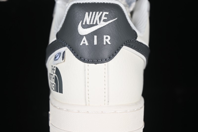 Nike Air Force 1 '07 Low The North Face Collaboration Beige Grey Check Grey Outsole Casual Sneakers - XZ6188-191
