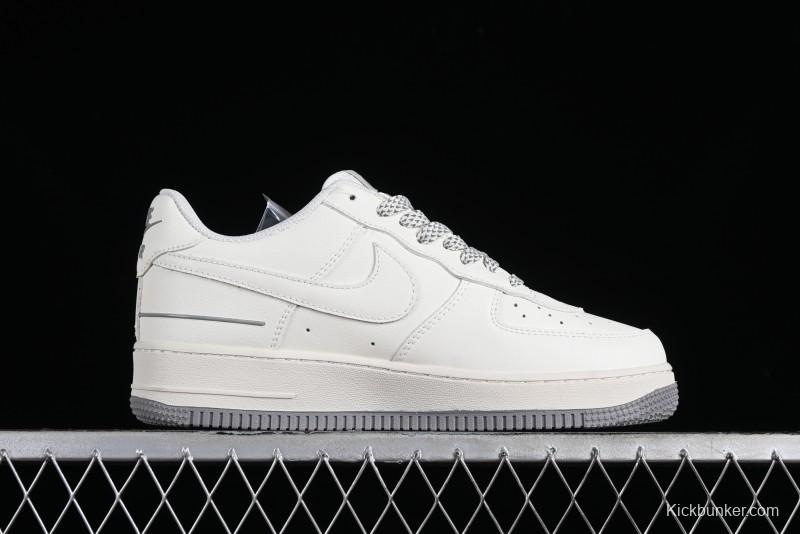 Nike Air Force 1 '07 Low Casual Sneakers with 3M Reflective Details and Full-Length Air Cushion - CJ1379-603
