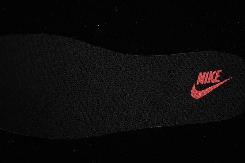 Nike SB Dunk Low Year of the Snake Series - Dual-Tone Swoosh with Hidden Pattern - DJ2024-080