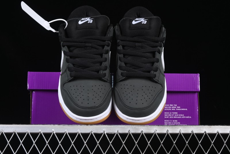 Nike SB Dunk Low Suede Black Skateboarding Shoes - CD2563-006