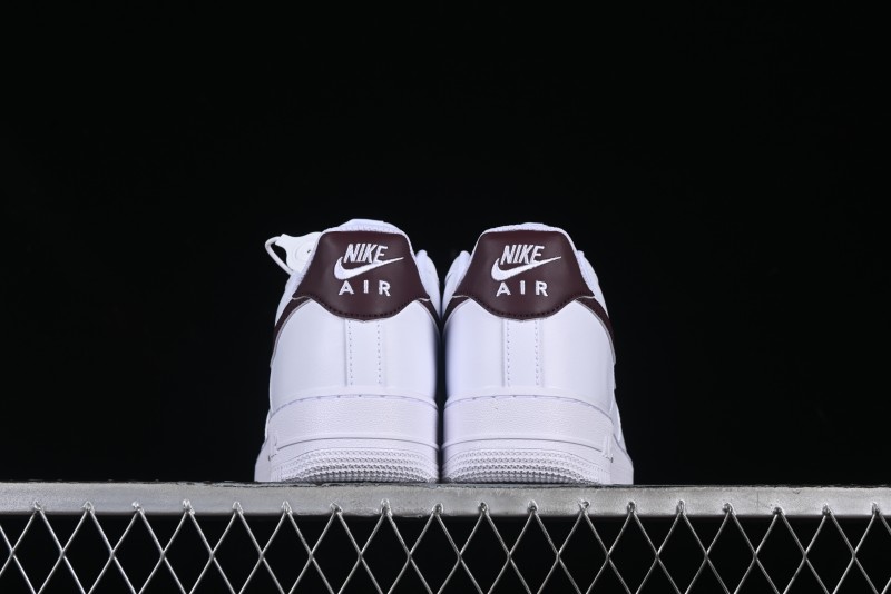 Nike Air Force 1 '07 Low Casual Sneakers with Full-Length Air Cushion - FJ4146-112