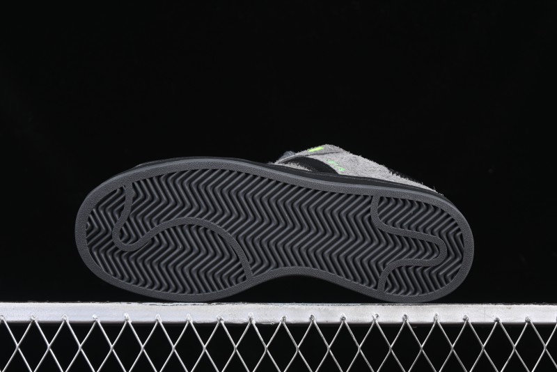 Adidas Originals Campus 00s Retro Casual Sneakers with Chunky Silhouette - IE8349