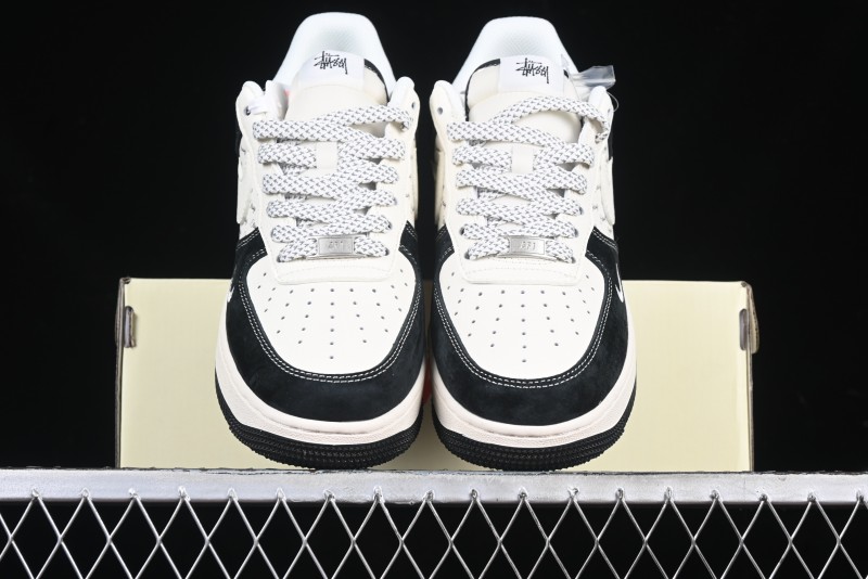 Nike Air Force 1 '07 Low Stussy Collaboration - Black White Casual Sneakers - XZ6188-671