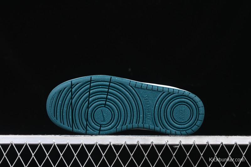 Nike Court Borough Low Retro Casual Sneakers with Breathable Design - DV5456-102