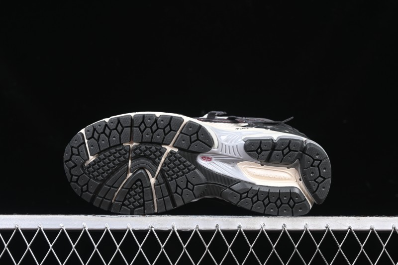 New Balance 1906 Series Retro Dad Style Casual Running Shoes - M1906AR