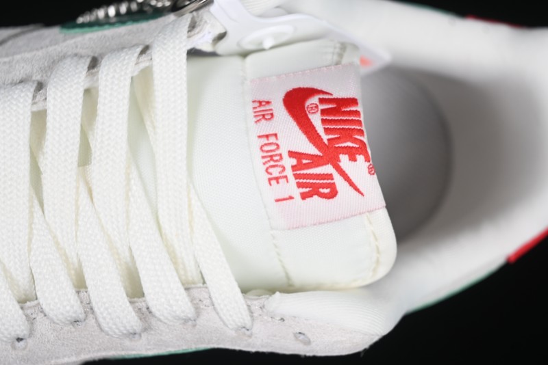 Nike Air Force 1 '07 Low CDG Play Collaboration Green Swoosh Low-Top Casual Sneakers - DF0188-033
