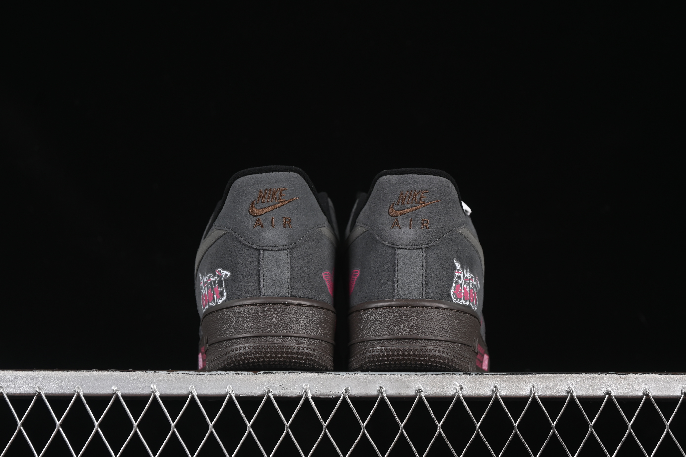 Nike Air Force 1'07 Low "Black Pink" Limited Edition Sneakers with Heart Design - DO6730-010