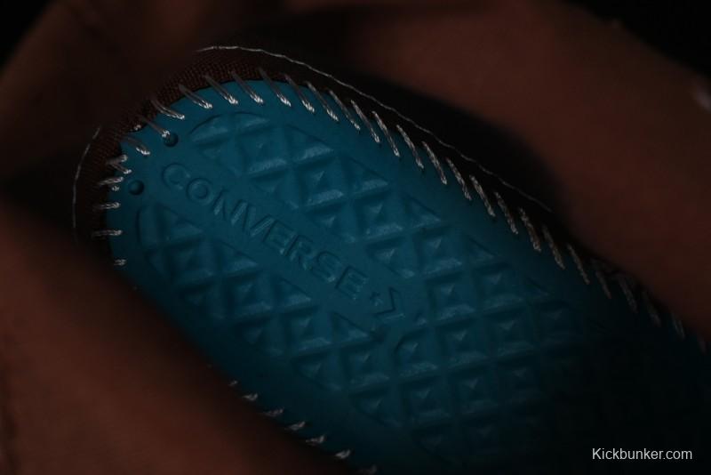 Converse Chuck Taylor All Star 1970s High Top Sneakers in China Red - A12460C