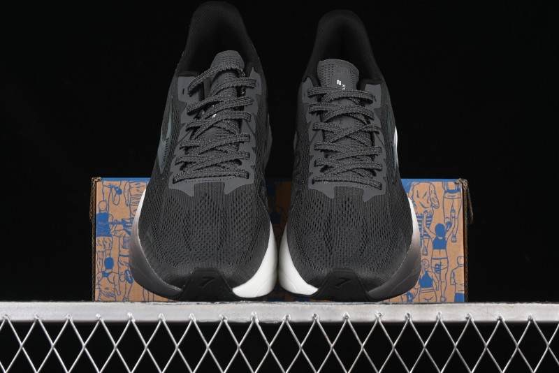 Brooks Hyperion Max 2 Cushioned Racing Shoes for Marathon - 1104341D402