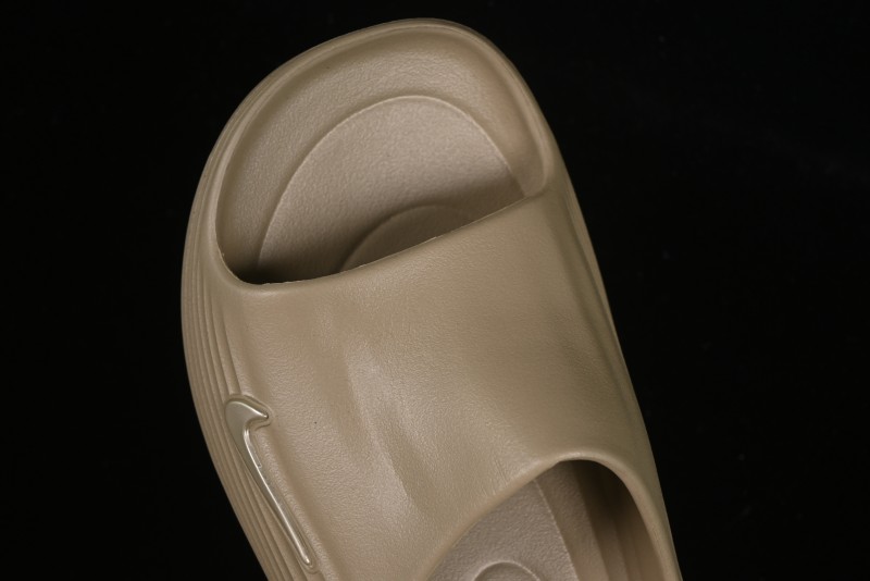 Nike ReactX Rejuven8 Slide Summer Outfit Sandals with Soft and Responsive ReactX Foam - HV4479-200