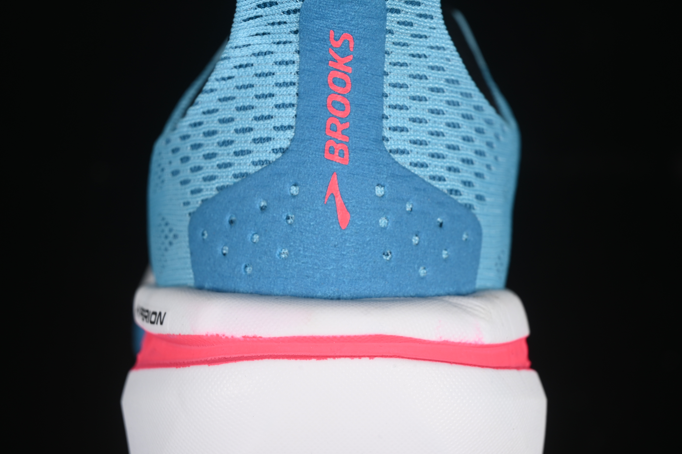 Brooks Hyperion 2 Low-Cut Breathable Lightweight Running Shoes with DNA LOFT V2 Cushioning - 1104321D441
