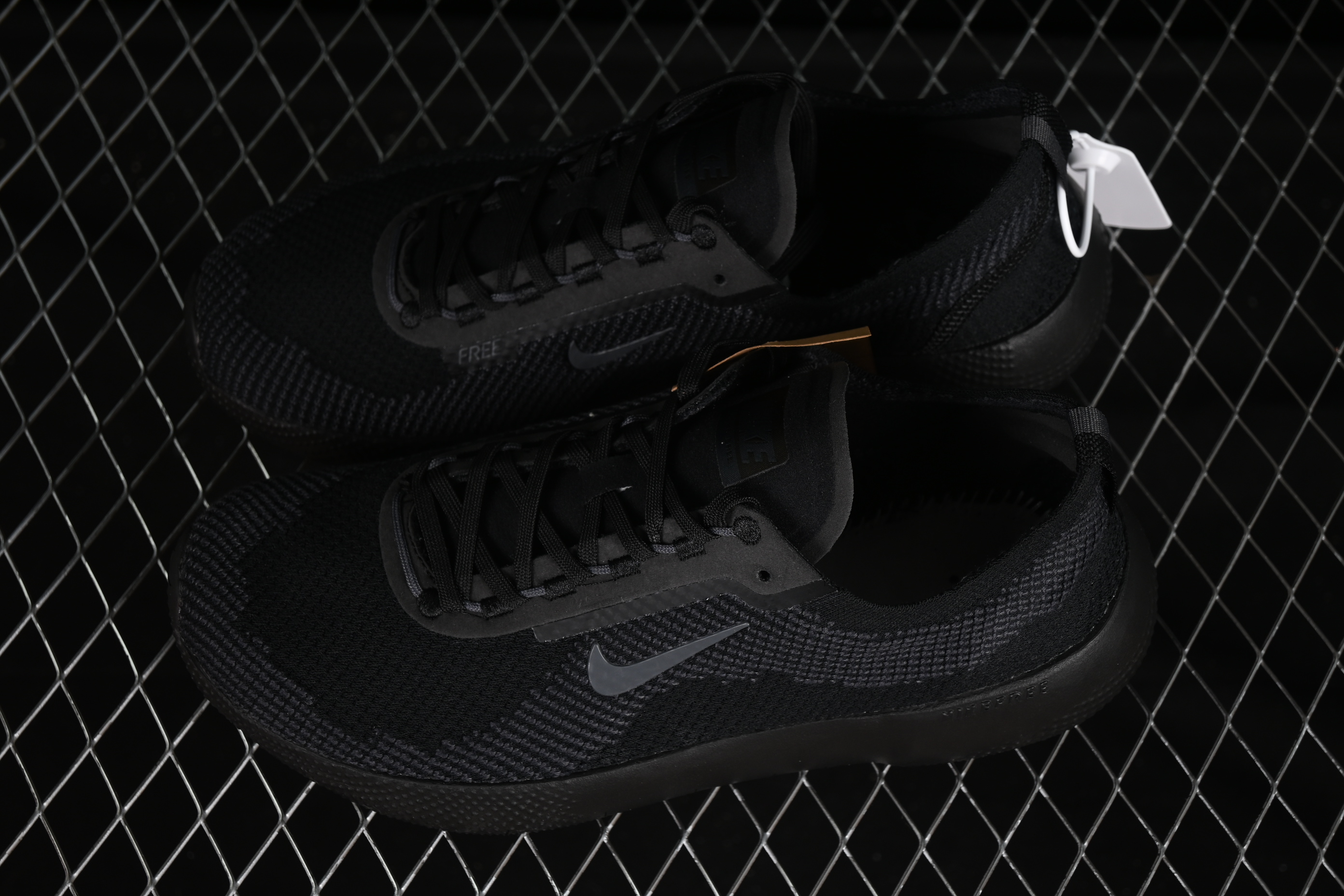 Nike Free 2025 Breathable Knit Running Shoes with Enhanced Cushioning - HF1078-001