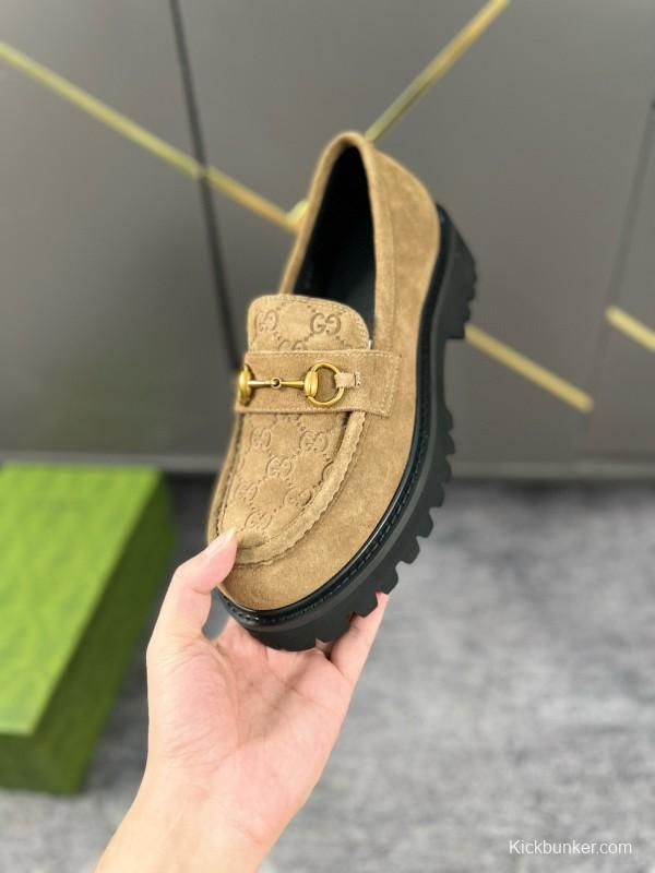 2024 Women Gucci Beige Suede Leather Loafers MJ00300