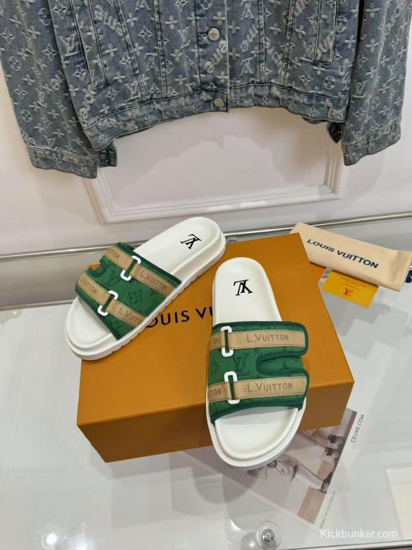 2025 Slippers Louis Vuitton Green White Canvas Slippers LY