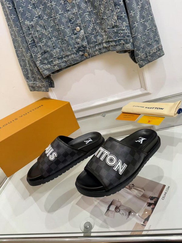 2025 Slippers Louis Vuitton Black Leather Slippers LY