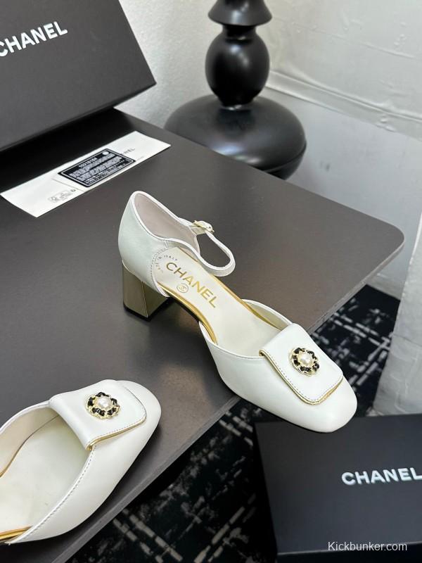 2025 Women Chanel White Leather Chunky Heel Metal Decoration LY00360