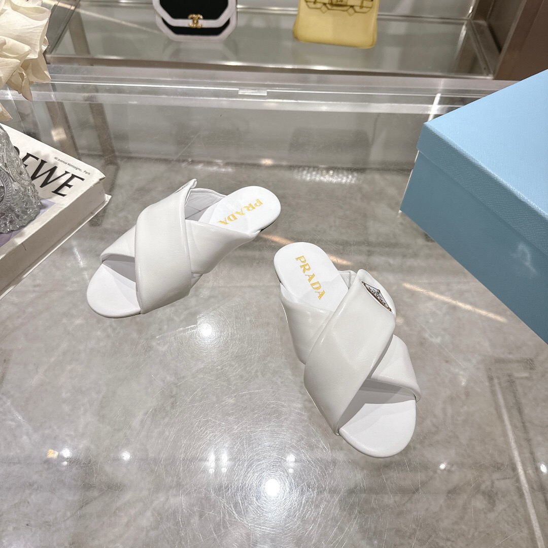 2025 Women Prada White Leather Slippers