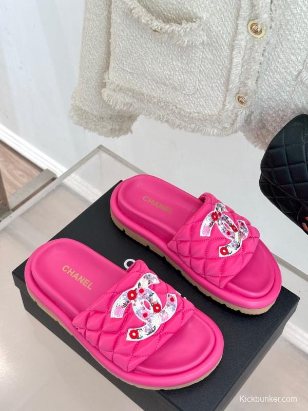 2025 Slippers Chanel Pink Silk Slippers