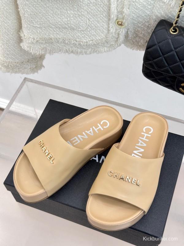 2025 Women Chanel Beige Leather Slippers
