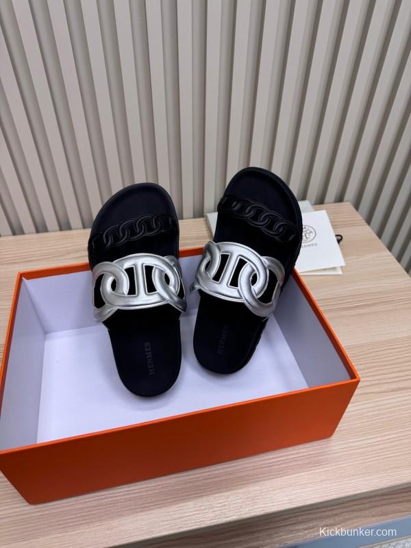 2025 Slippers Hermès Silver Black Leather Chain Decoration