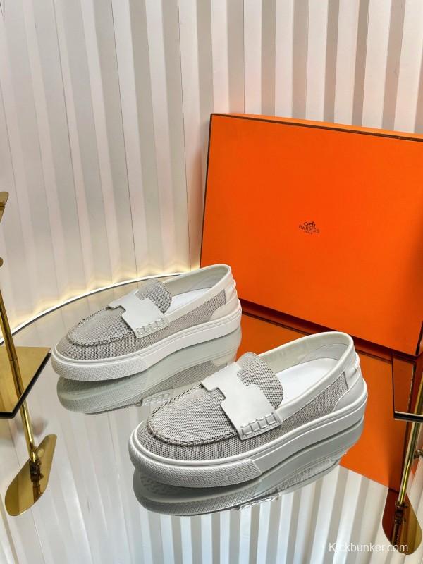 2025 Women Hermès White Mesh Leather Casual Loafers LY00310