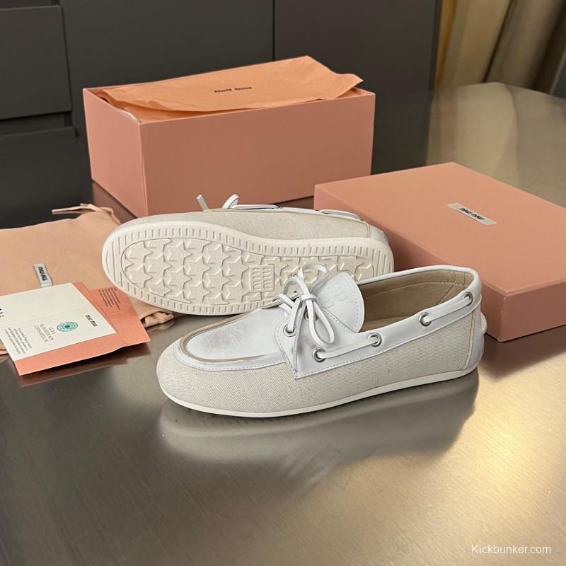 2025 Women Miu Miu White Leather Loafers LY00230