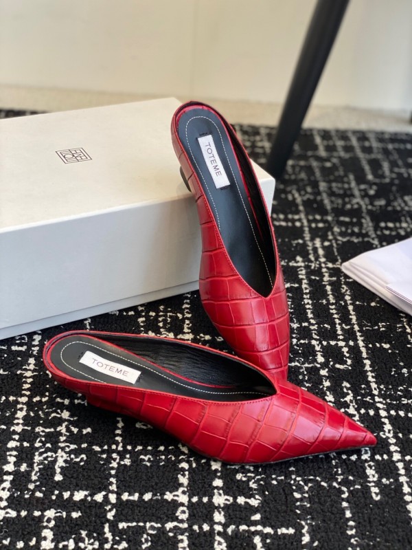 2025 Women Toteme Red Leather Pointed Toe Mule KFY00290