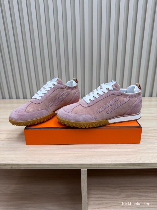 2025 Women Hermès Pink Suede Sneakers LY00310