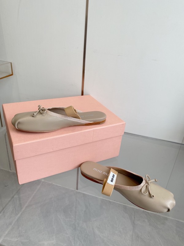 2025 Women Miu Miu Beige Suede Ballet Flats KFY00280