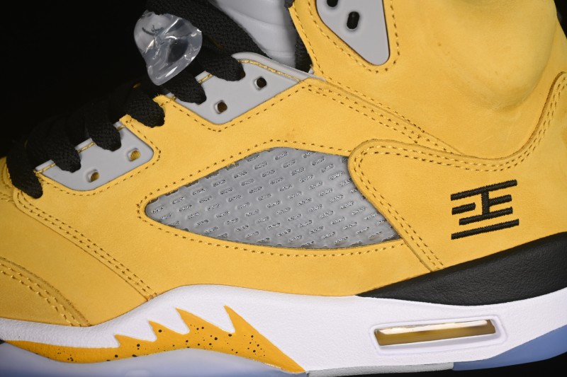 Nike Air Jordan 5 Retro Tokyo Limited Basketball Shoes - IO3372-700