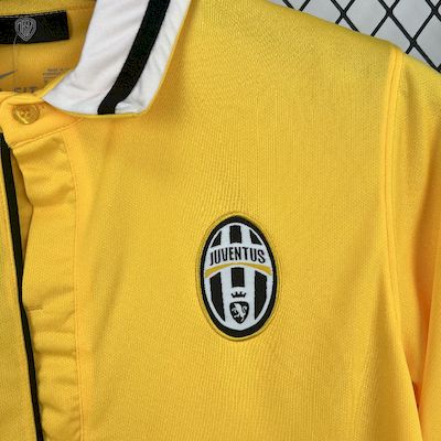 Retro 2013/14 Juventus Third Jersey