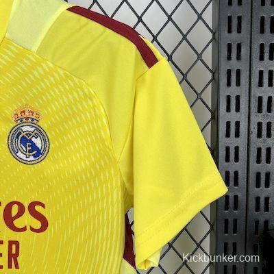 2025/26 Kids Real Madrid Yellow Goalkeeper Kit