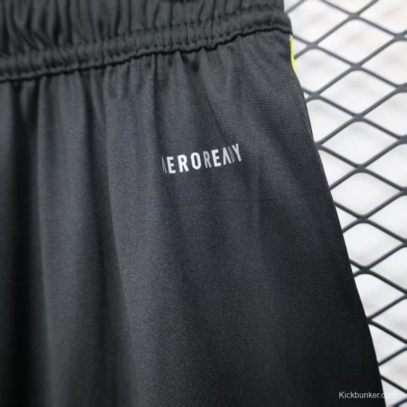 Player Version 25/26 Manchester United Away Shorts