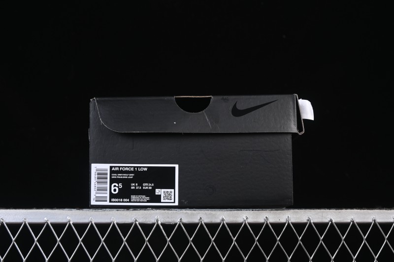 Nike Air Force 1'07 Low Casual Sneakers with Full-Length Air Cushion - IB0018-004