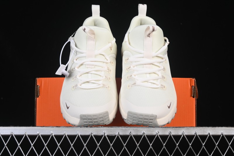 Nike Free Metcon 6 Cross-Training Shoes with Breathable Mesh and Cushioned Sole - FJ7126-100