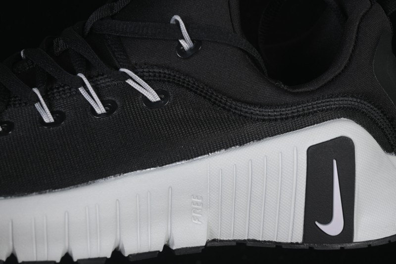 Nike Free Metcon 6 Cross-Training Shoes with Breathable Mesh and Cushioned Sole - FJ7127-010