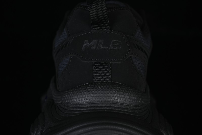 New Balance Chunky New York Yankees Thick Sole Casual Running Shoes - 3ASHW015N50BKD